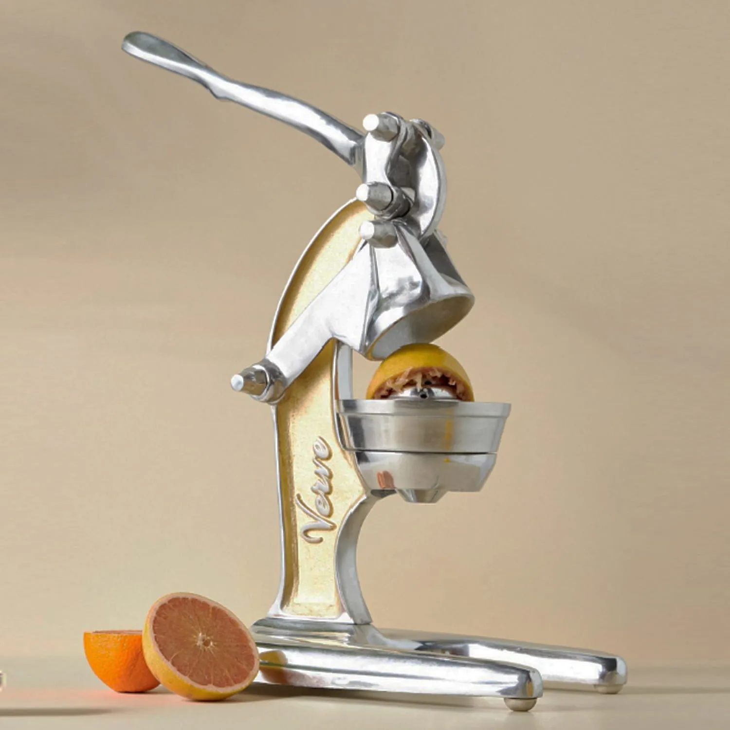 Artisan Citrus Juicer - Large by Verve Culture