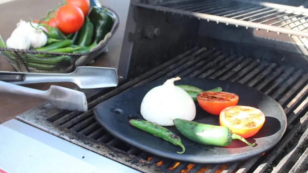 Authentic Chamba Comal - Black Clay Concave Griddle for Heating Tortillas and Roasting Veggies  - Stovetop & Oven Safe  Handmade in Colombia