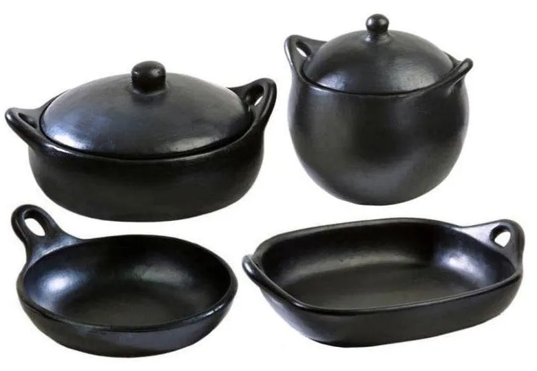 Authentic Chamba Gourmet Kitchen 4-Piece Gift Set - Black Clay Essentials for Soups. Stews. Roasts & More - Stovetop & Oven Safe  Handmade in Colombia