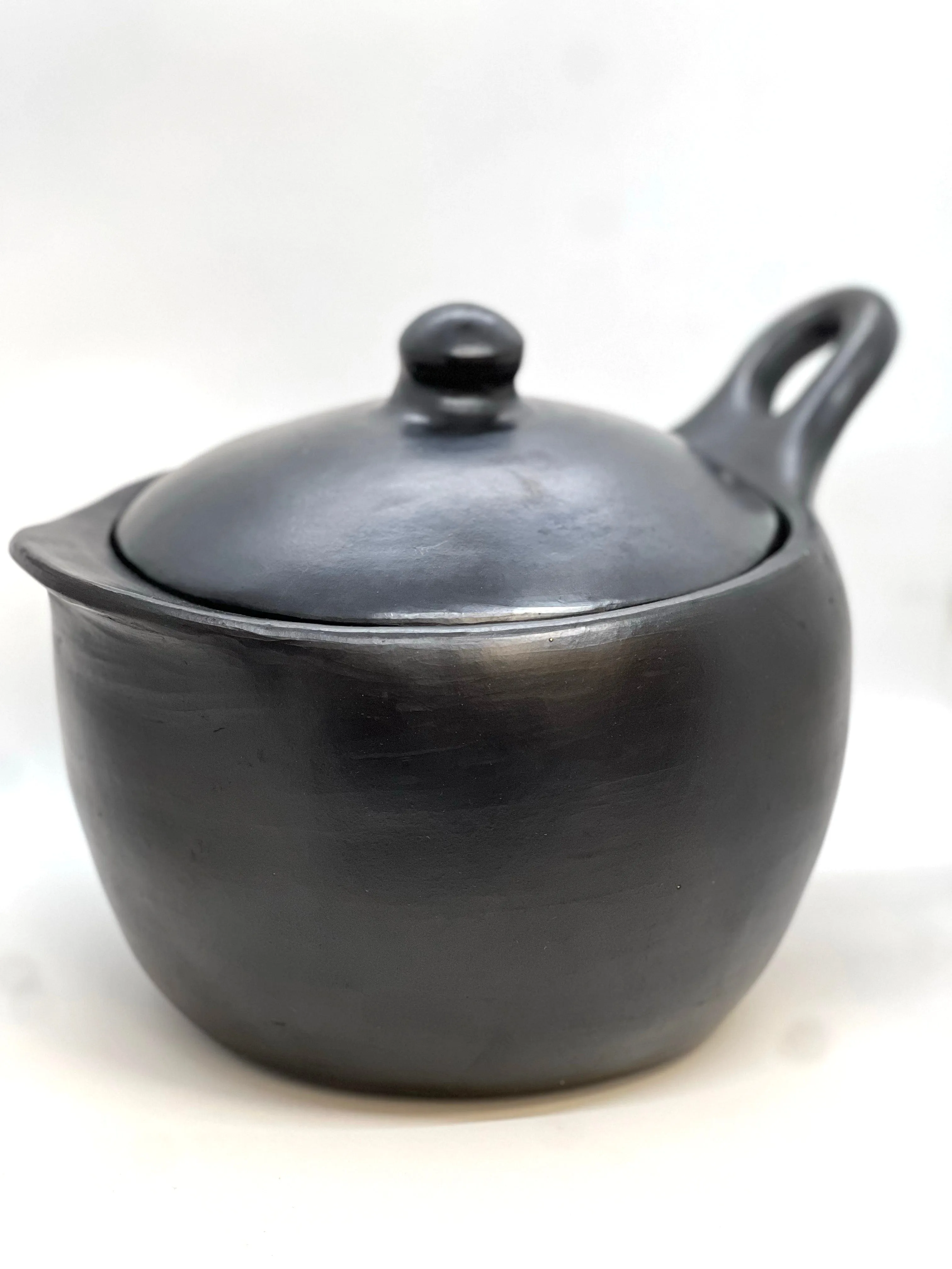 Authentic Chamba Sauce Pan w/ Cover - Elegant. Versatile All-Natural Black Clay Pot w/ Handle for Slow. Even Cooking of Veggies. Rice and More - Stovetop & Oven Safe - Handmade in Colombia