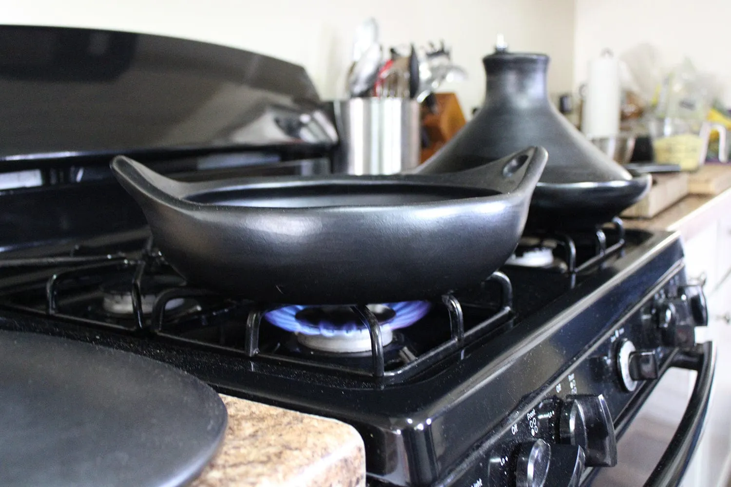 Authentic Chamba Tagine - Elegant. All-Natural Black Clay Pan for Braising. Baking and Serving Stews and More - Distinctive Shape Keeps Food Moist - Stovetop & Oven Safe  Handmade in Colombia