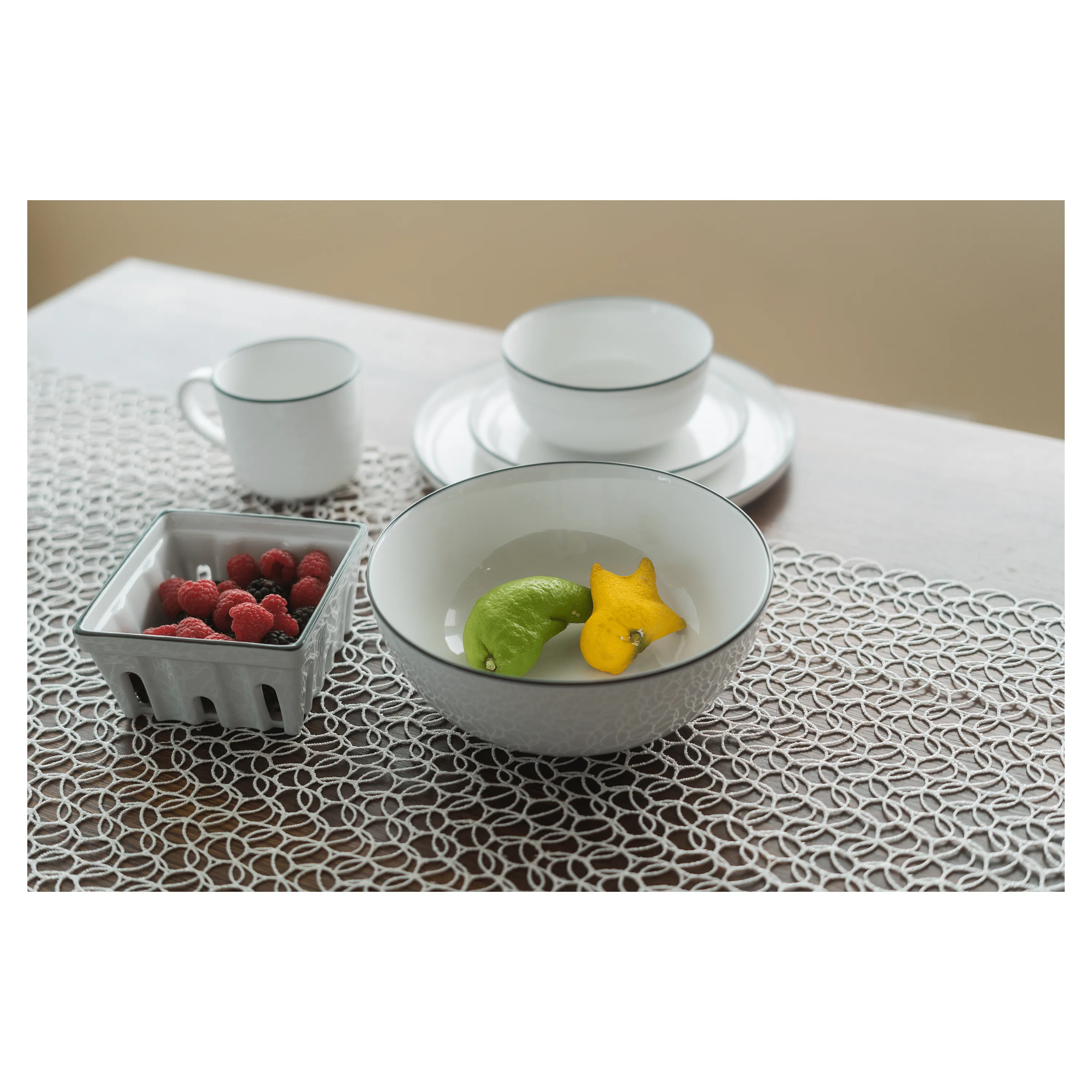 BIA Silhouette Serving Bowl - 8.5