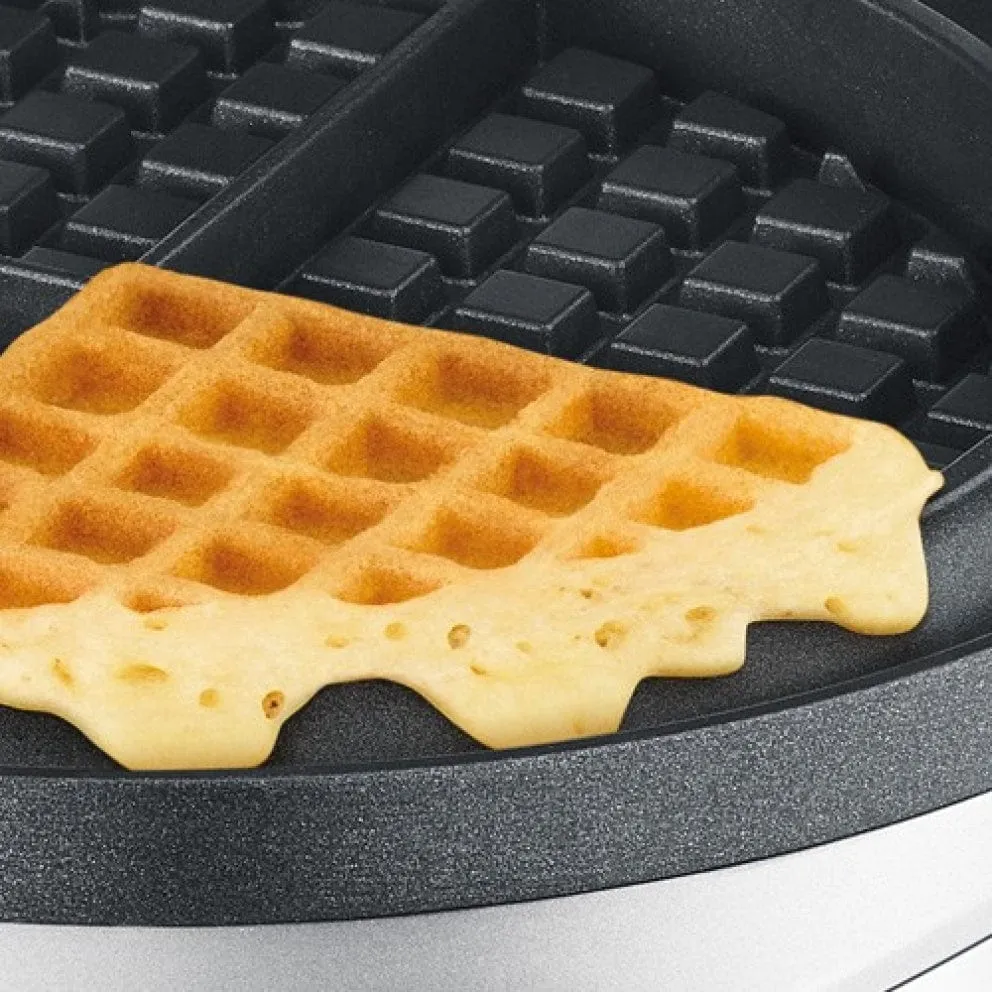 Breville No-Mess Waffle Maker