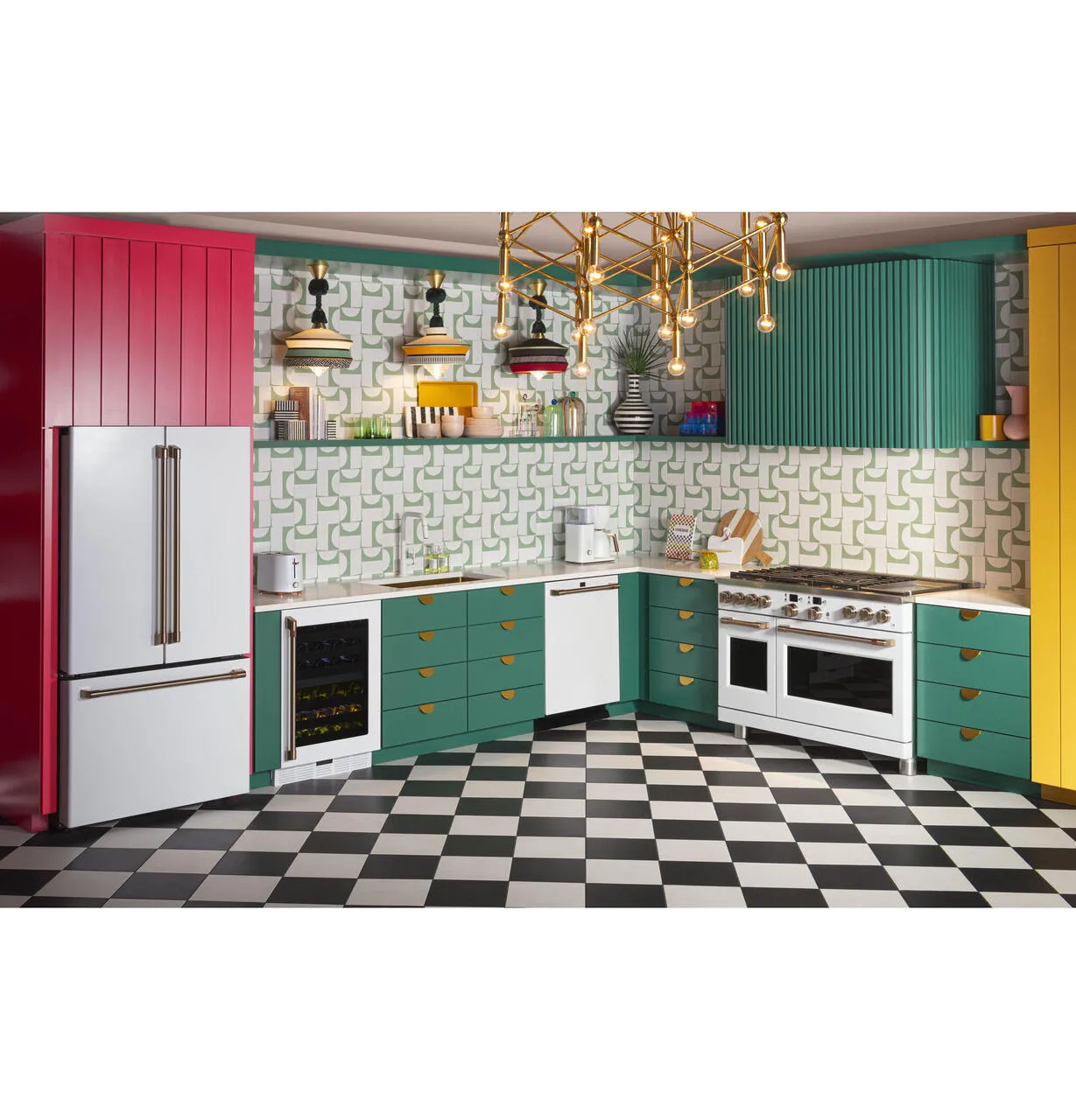 Cafe C2Y486P4TW2 Caf&#8482; 48 Smart Dual-Fuel Commercial-Style Range With 6 Burners And Griddle (Natural Gas)
