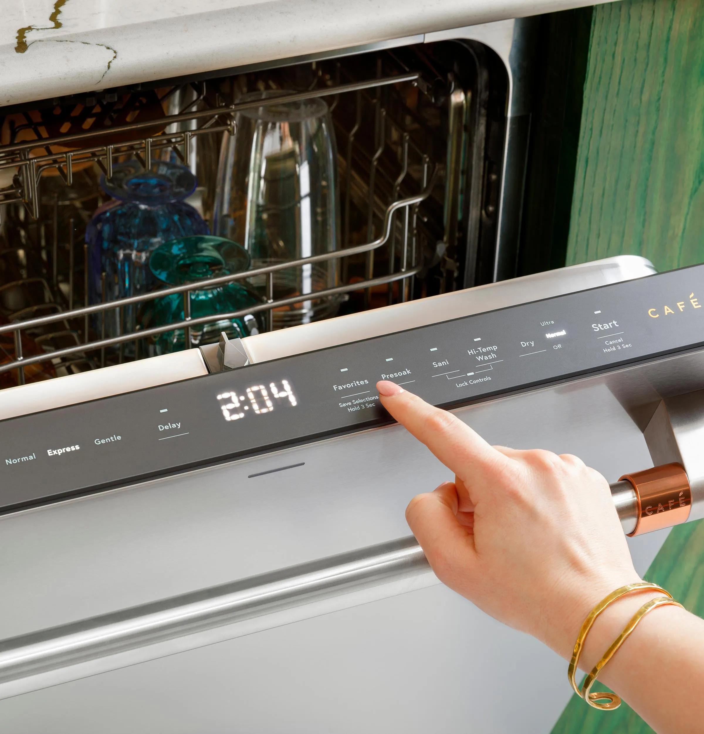 Cafe CDT888P2VS1 Caf&#8482; Customfit Energy Star Stainless Interior Smart Dishwasher With Ultra Wash Top Rack And Dual Convection Ultra Dry. Led Lights. 39 Dba