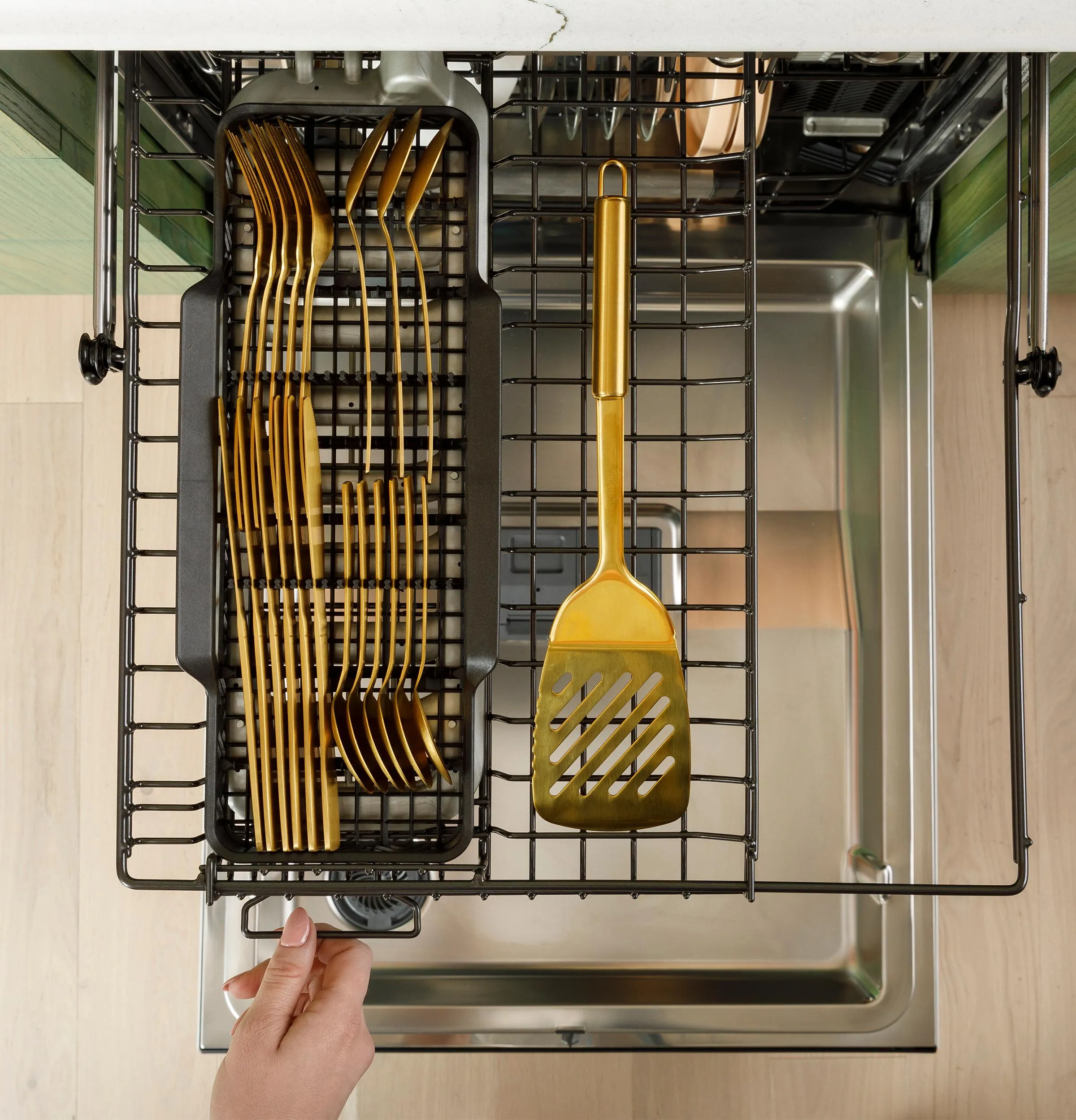 Cafe CDT888P4VW2 Caf&#8482; Customfit Energy Star Stainless Interior Smart Dishwasher With Ultra Wash Top Rack And Dual Convection Ultra Dry. Led Lights. 39 Dba