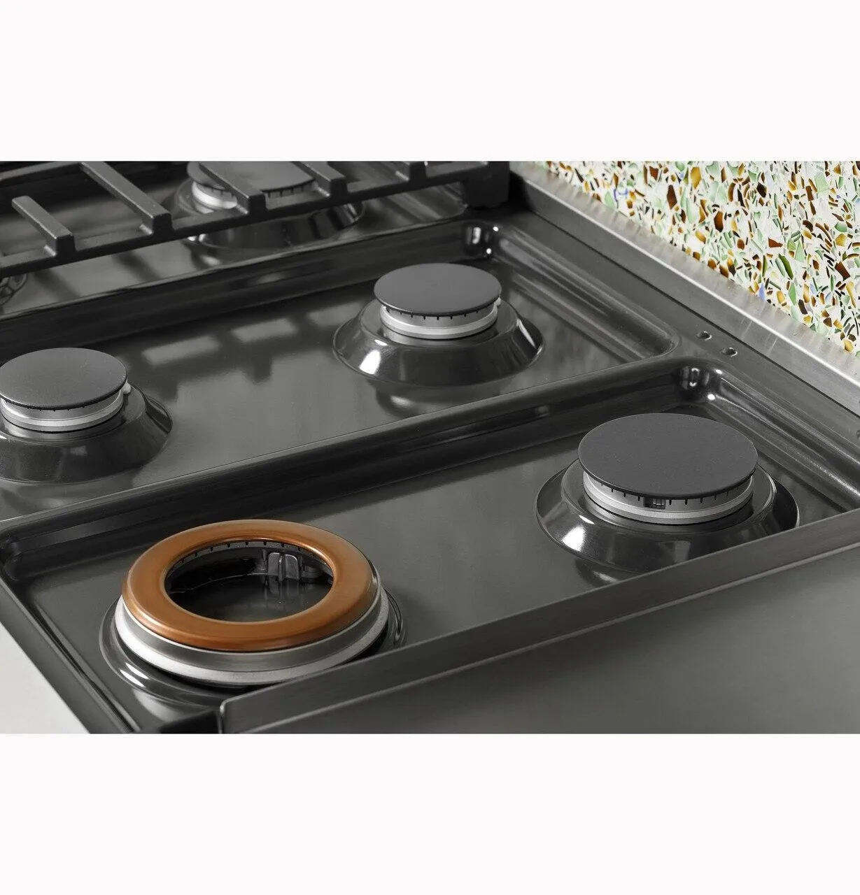 Cafe CGU486P2TS1 Caf&#8482; 48 Commercial-Style Gas Rangetop With 6 Burners And Integrated Griddle (Natural Gas)