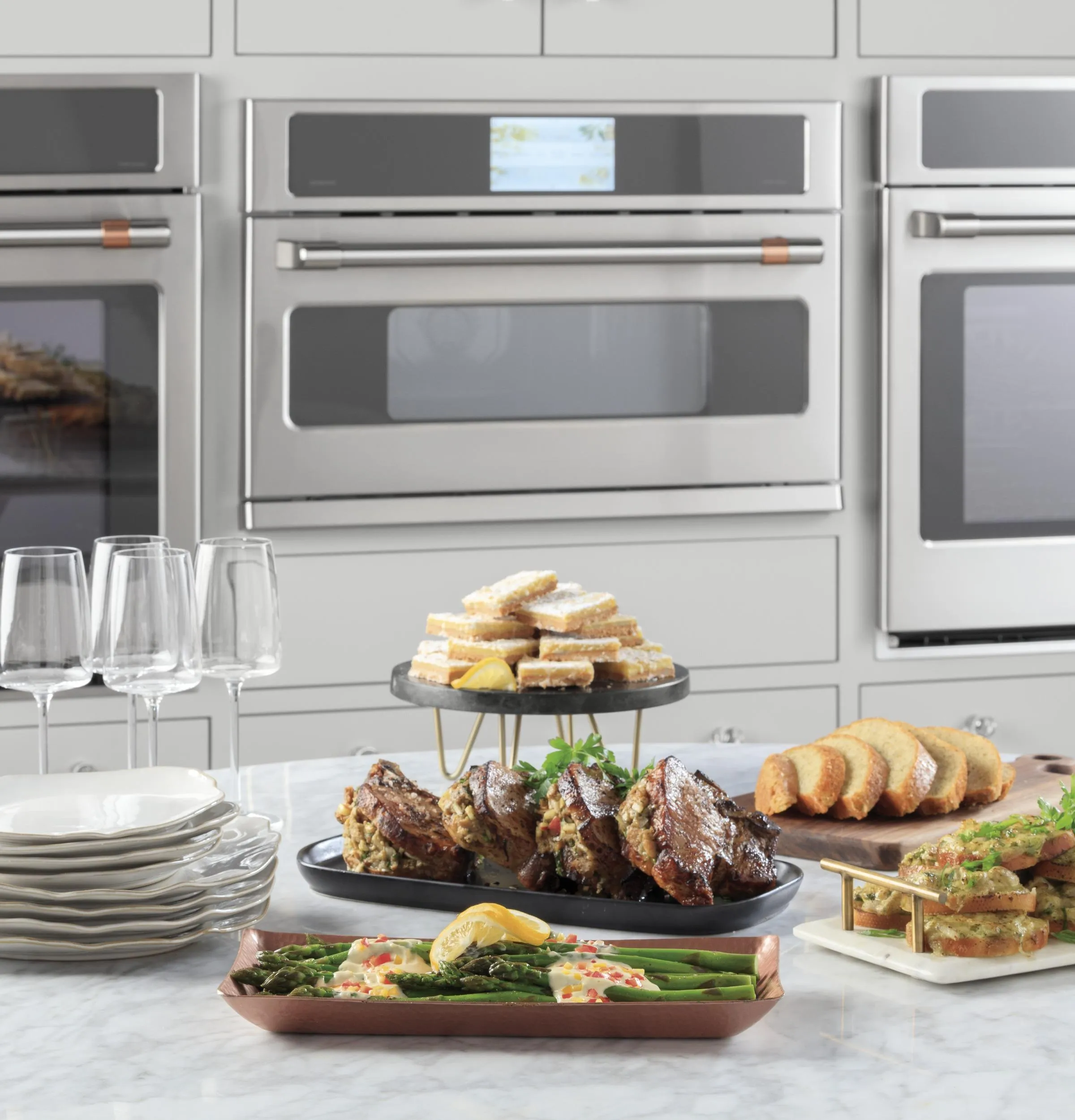 Cafe CSB923P2VS1 Caf&#8482; 30 Smart Five In One Wall Oven With 240V Advantium Technology