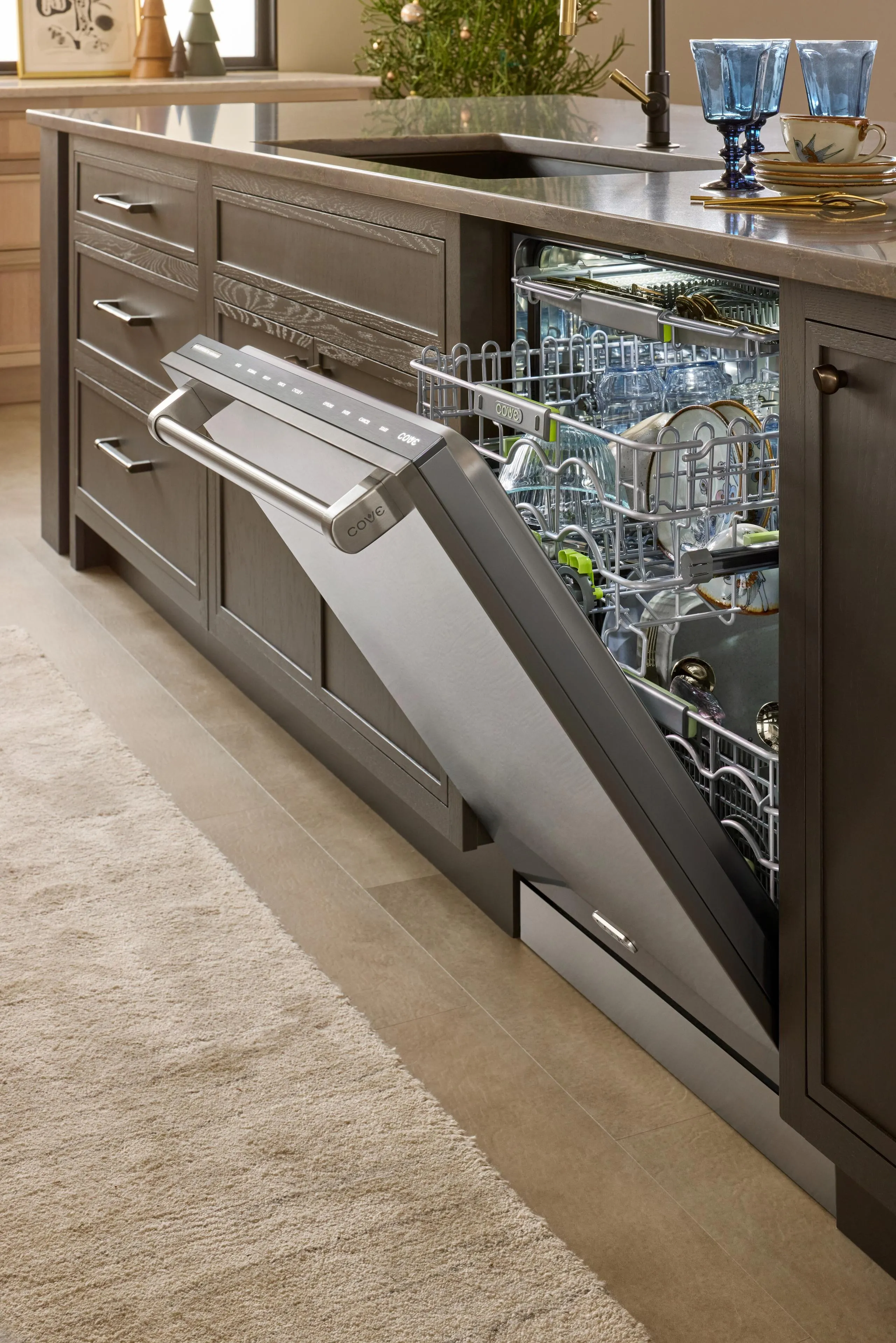 Cove DW2451WS 24 Dishwasher With Water Softener - Panel Ready