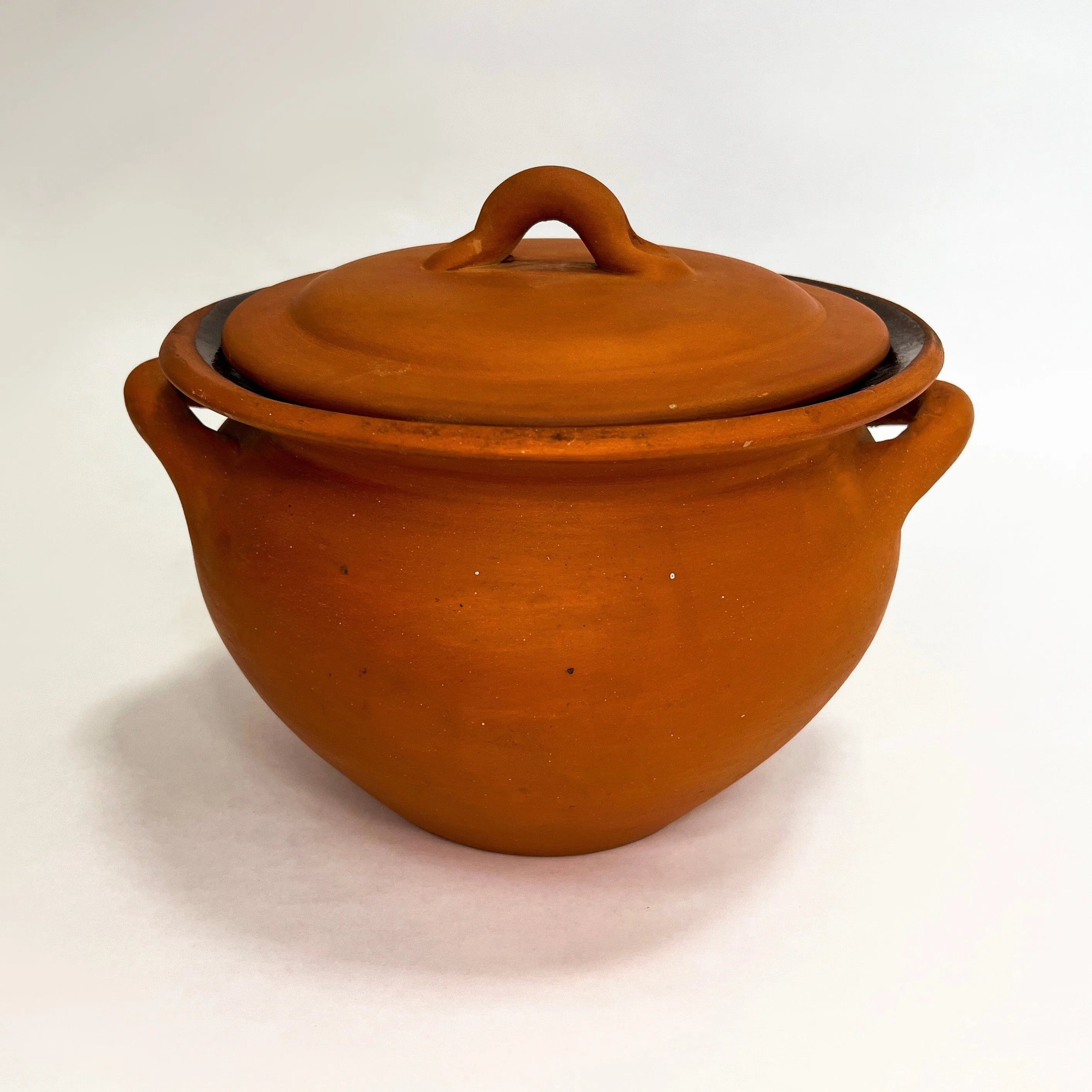 Egyptian Terra Cotta Bean Pot. 4.5 Qt.