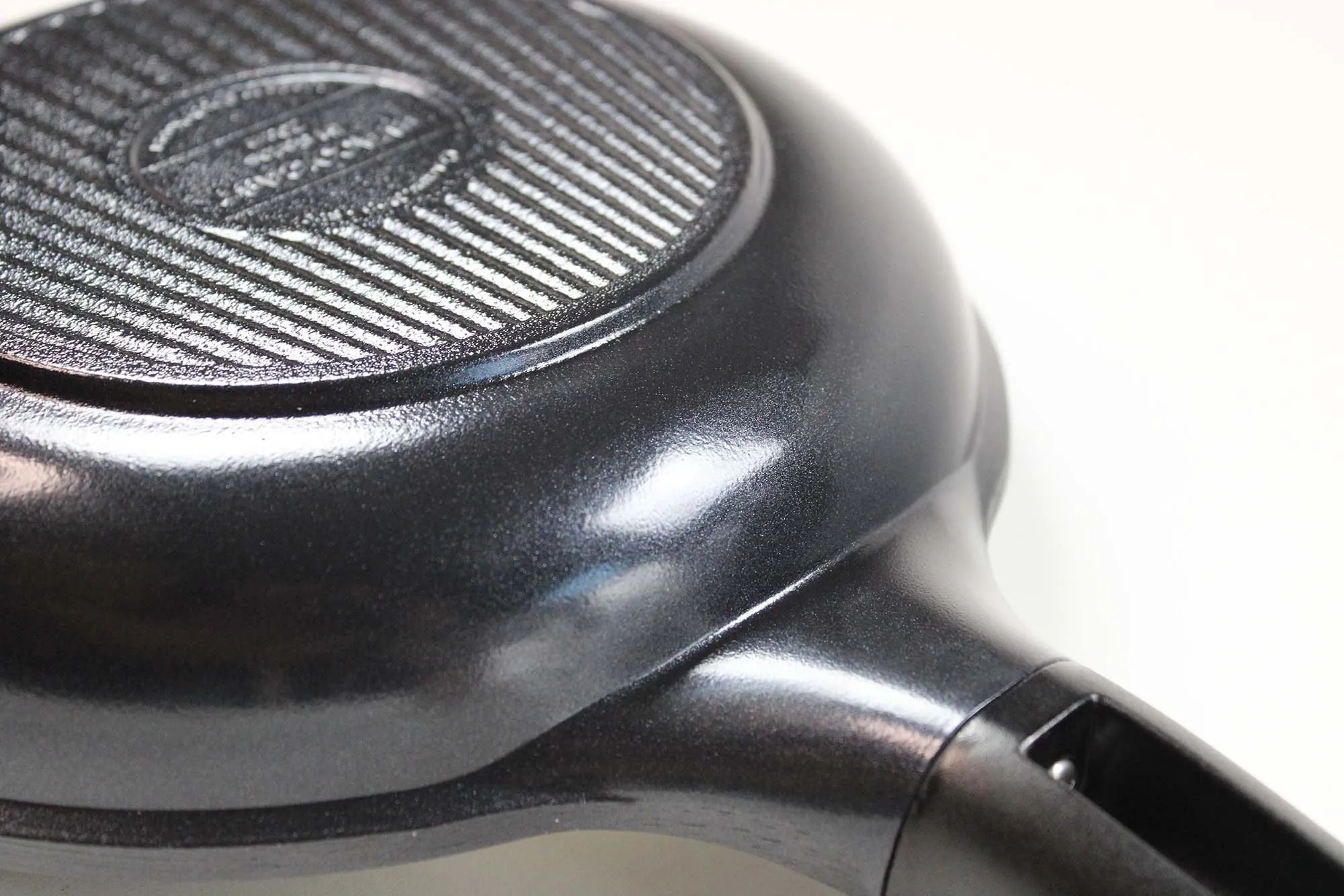 Evaco / Cast Non-Stick Ceramic Fry Pan - Multiple Sizes