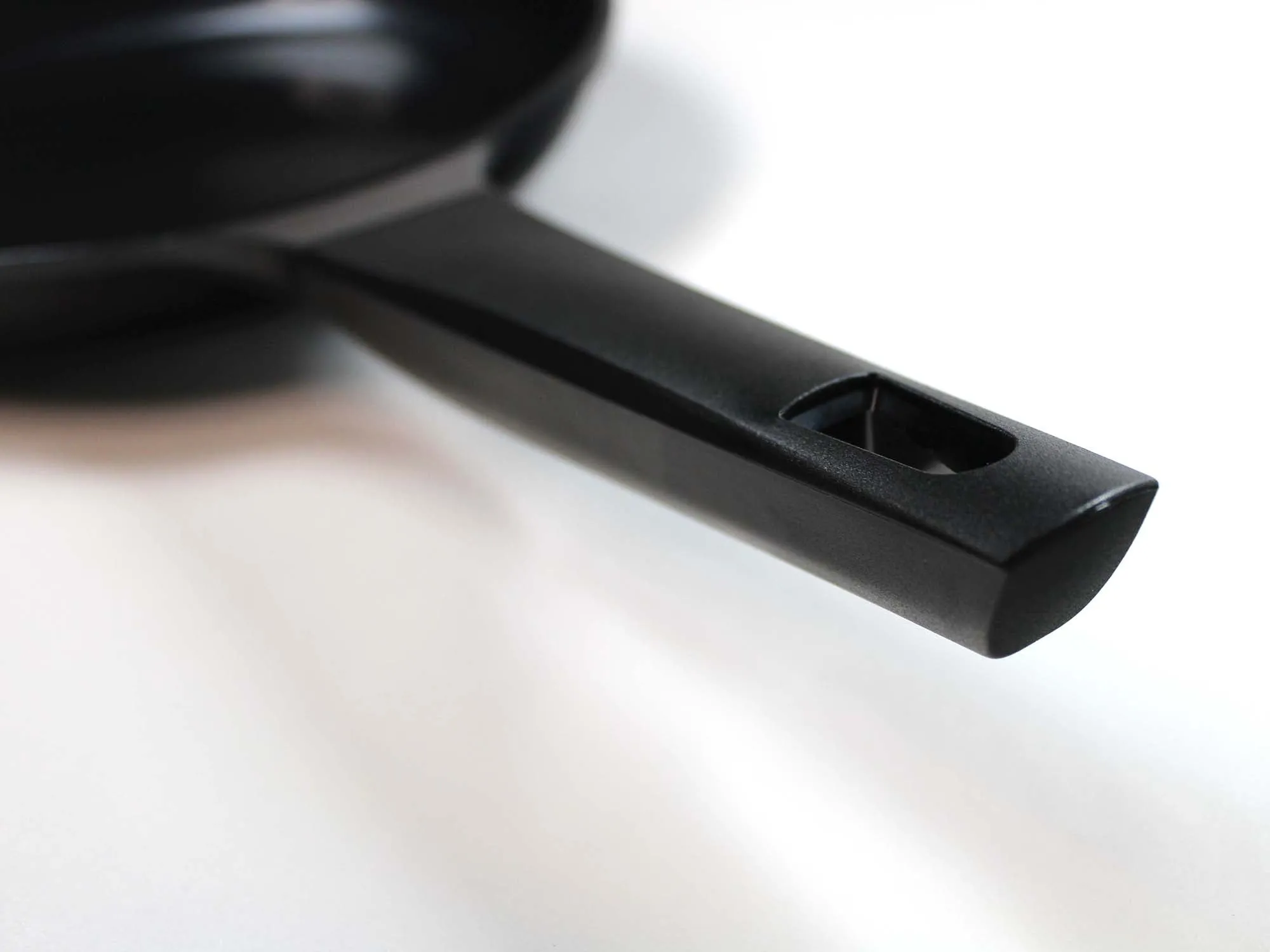 Evaco / Cast Non-Stick Ceramic Fry Pan - Multiple Sizes