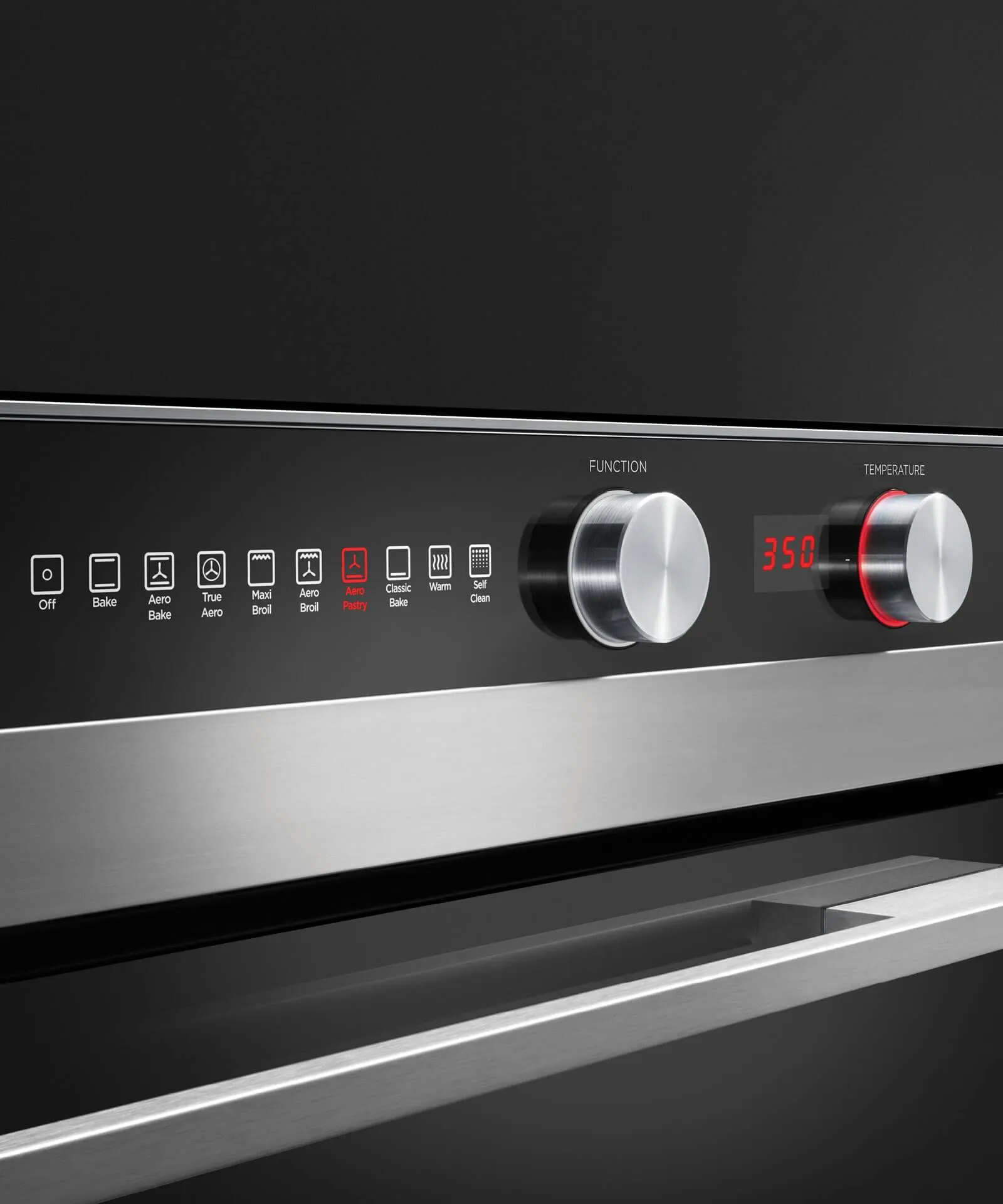 Fisher & Paykel OB30SCEPX3 30 Series 7 Contemporary Self-Cleaning Oven