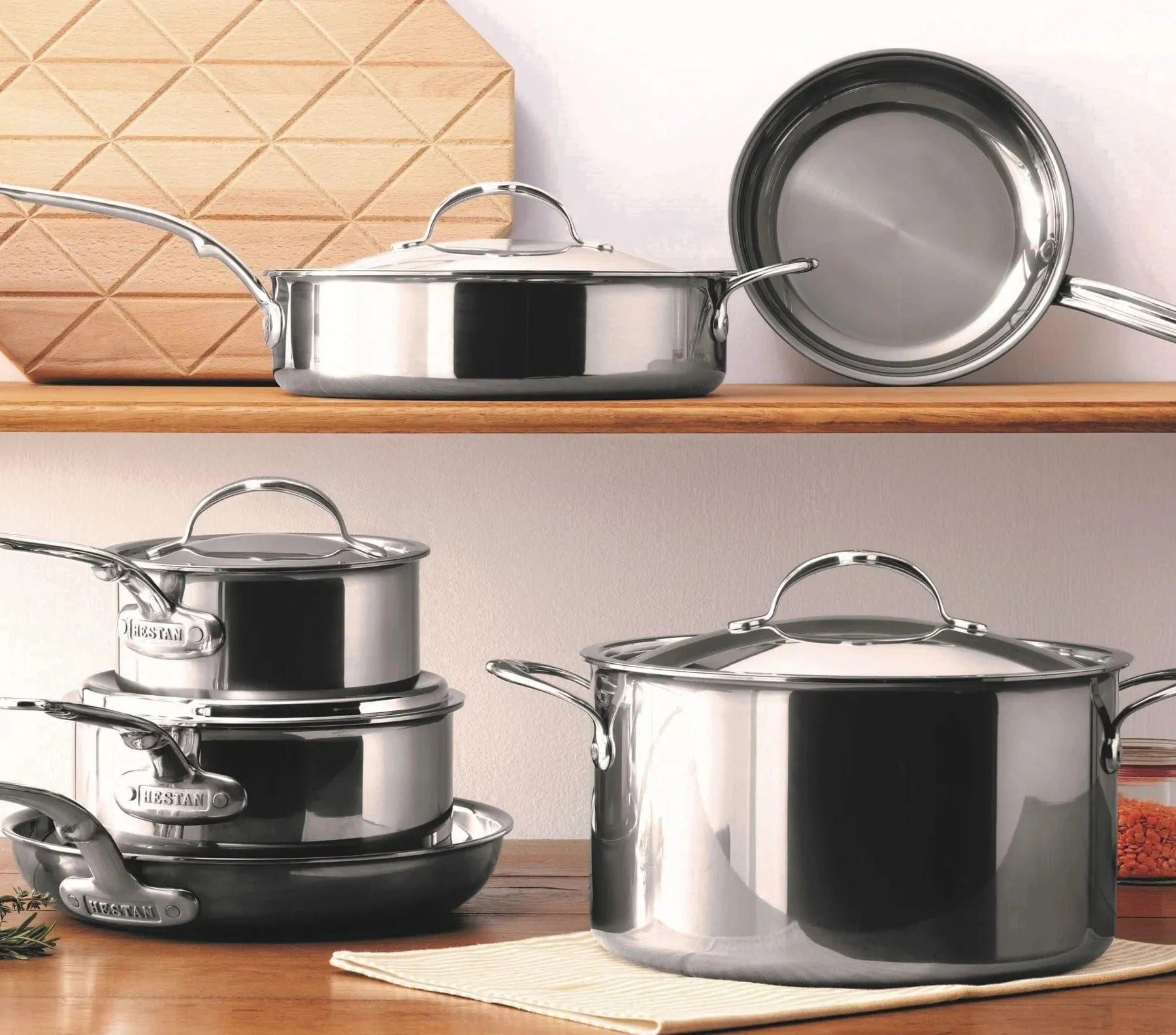 Hestan Nanobond Covered Saucepan 3qt