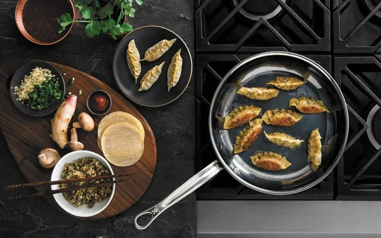 Hestan Nanobond Skillet
