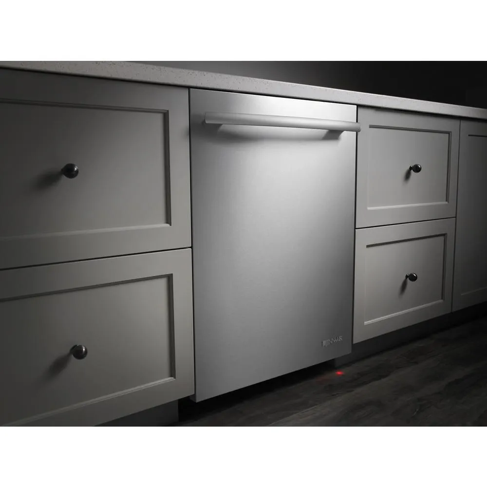 Jennair JDB9600CWS 24-Inch Flush Trifecta&#8482; Dishwasher With Built-In Water Softener