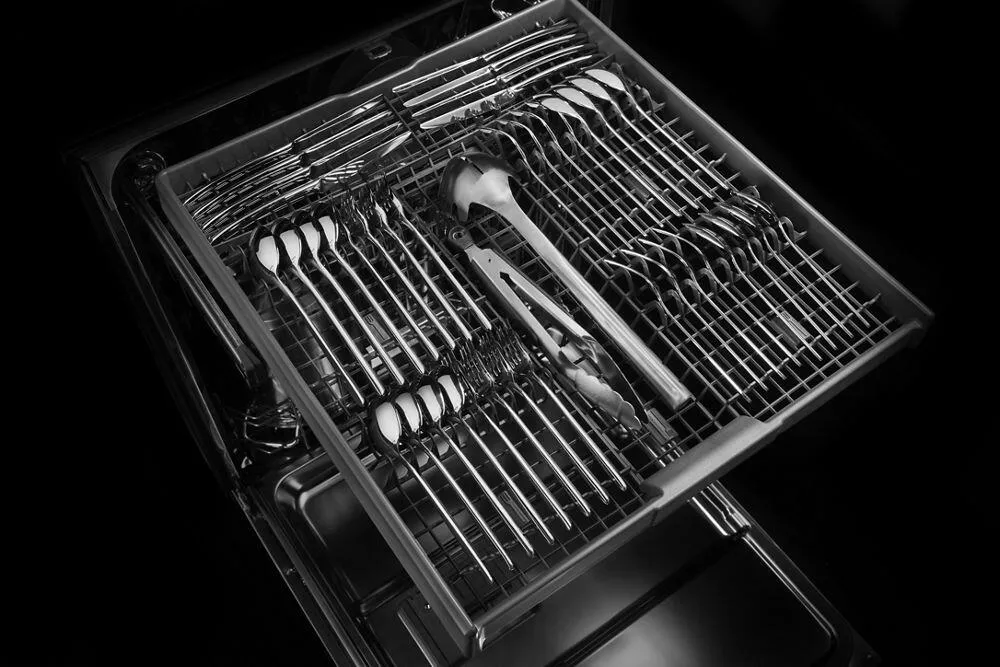 Jennair JDPSS244LM Noir&#8482; 24 Built-In Dishwasher. 38 Dba