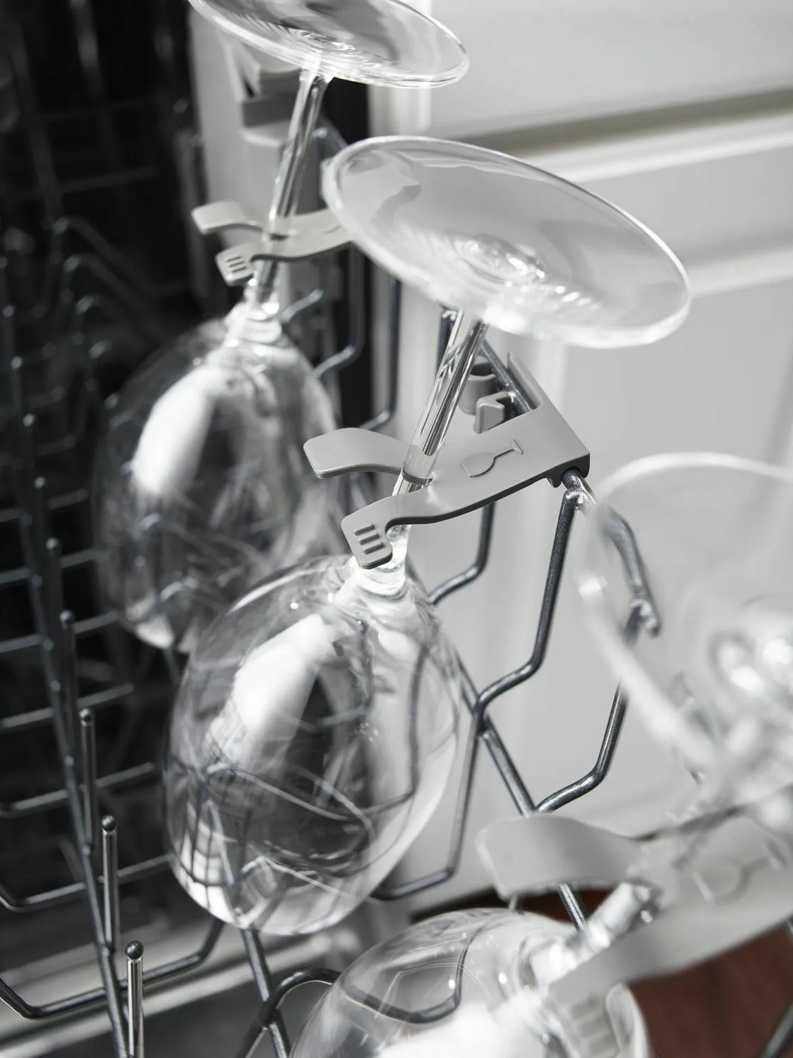 Jennair JDTSS244GP Pro-Style 24 Built-In Trifecta&#8482; Dishwasher. 38Dba - Pro Style Stainless