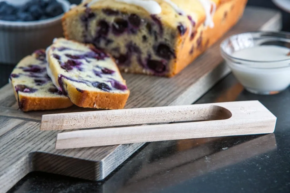 J.K. Adams Maple Toast Tongs