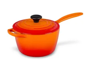 Le Creuset 2.25 Quart Sauce Pan - Multiple Colors