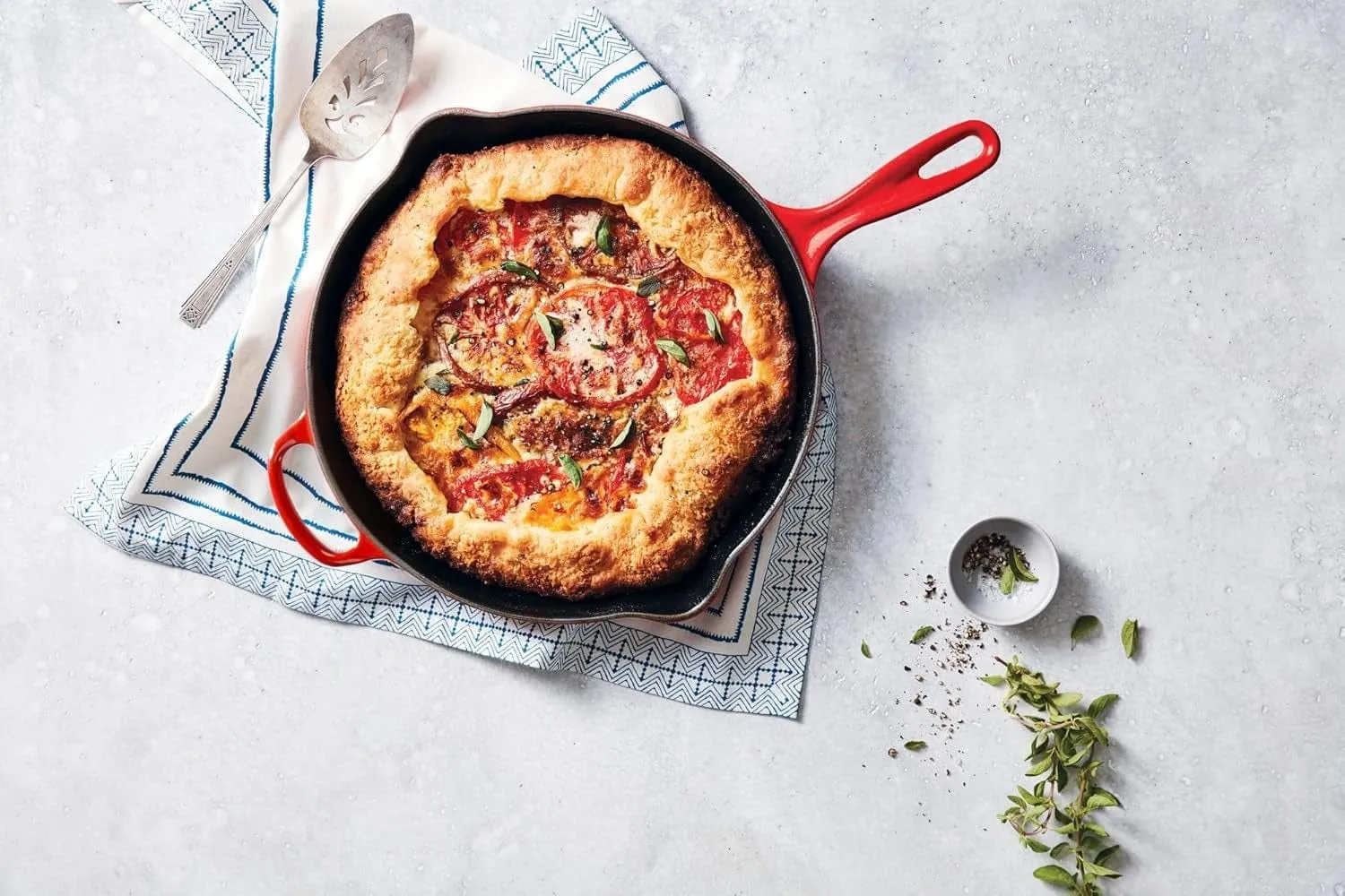Le Creuset Cast Iron Signature Skillet - 11.75 - Multiple Colors