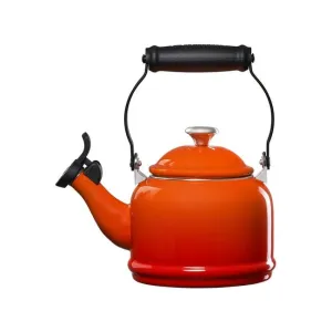 Le Creuset Demi Kettle - 1.25 Quart - Stainless Steel Knob - Multiple Colors
