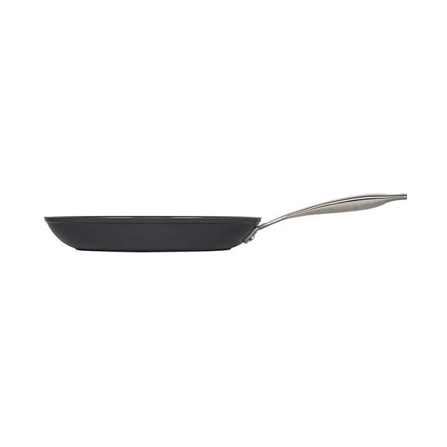 Le Creuset Essential Ceramic Non-Stick Fry Pan