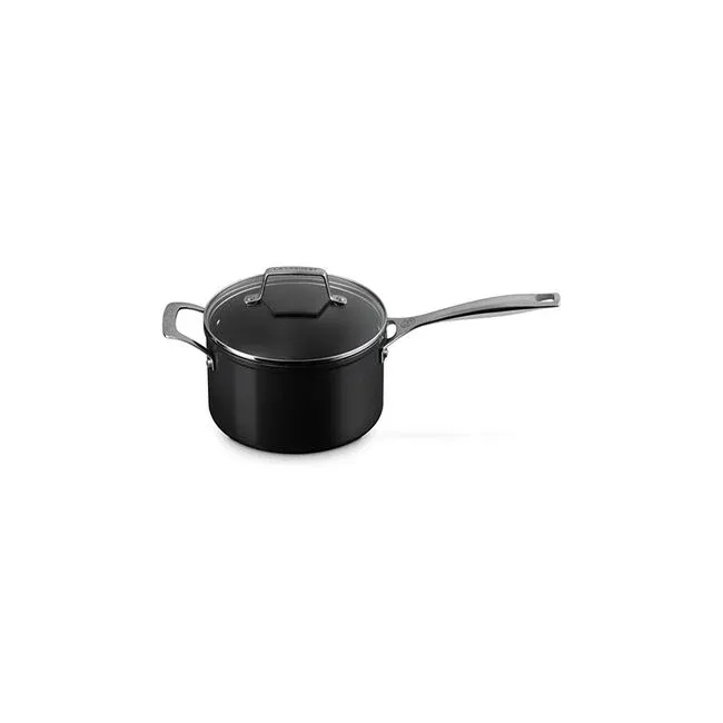 Le Creuset Essential Non-stick Ceramic 13-Piece Cookware Set