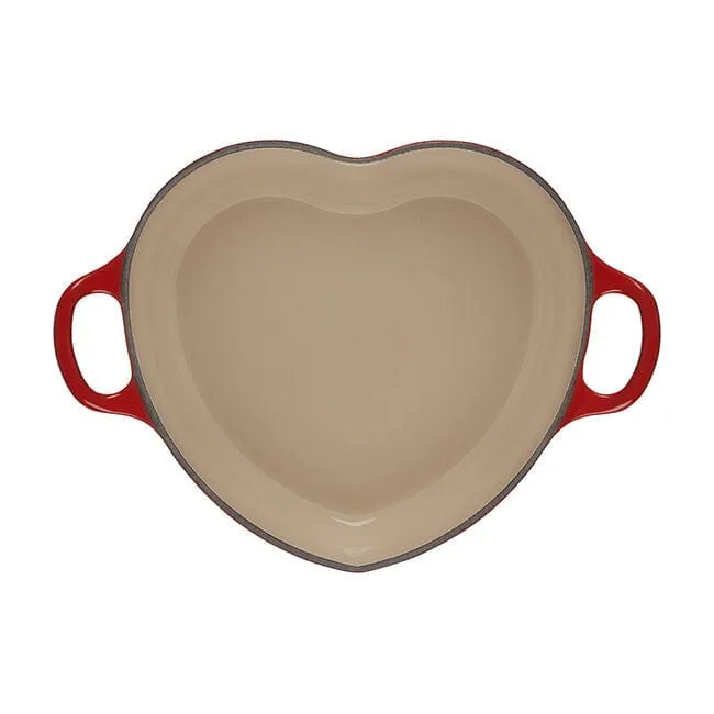 Le Creuset Heart Cocotte. 2 Qt.