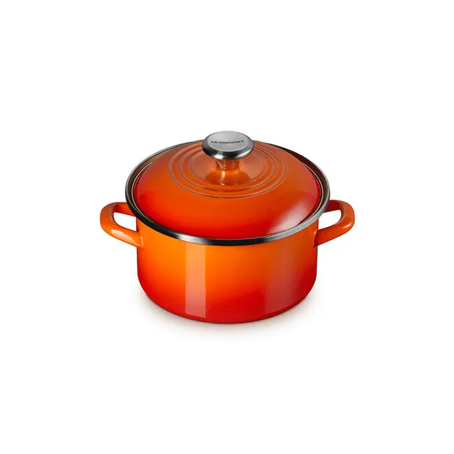 Le Creuset Petite Stock Pot. 3.8 Quart - Multiple Colors
