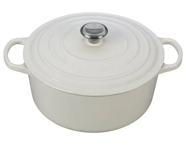 Le Creuset Round Dutch Oven. 7.25 Qt.