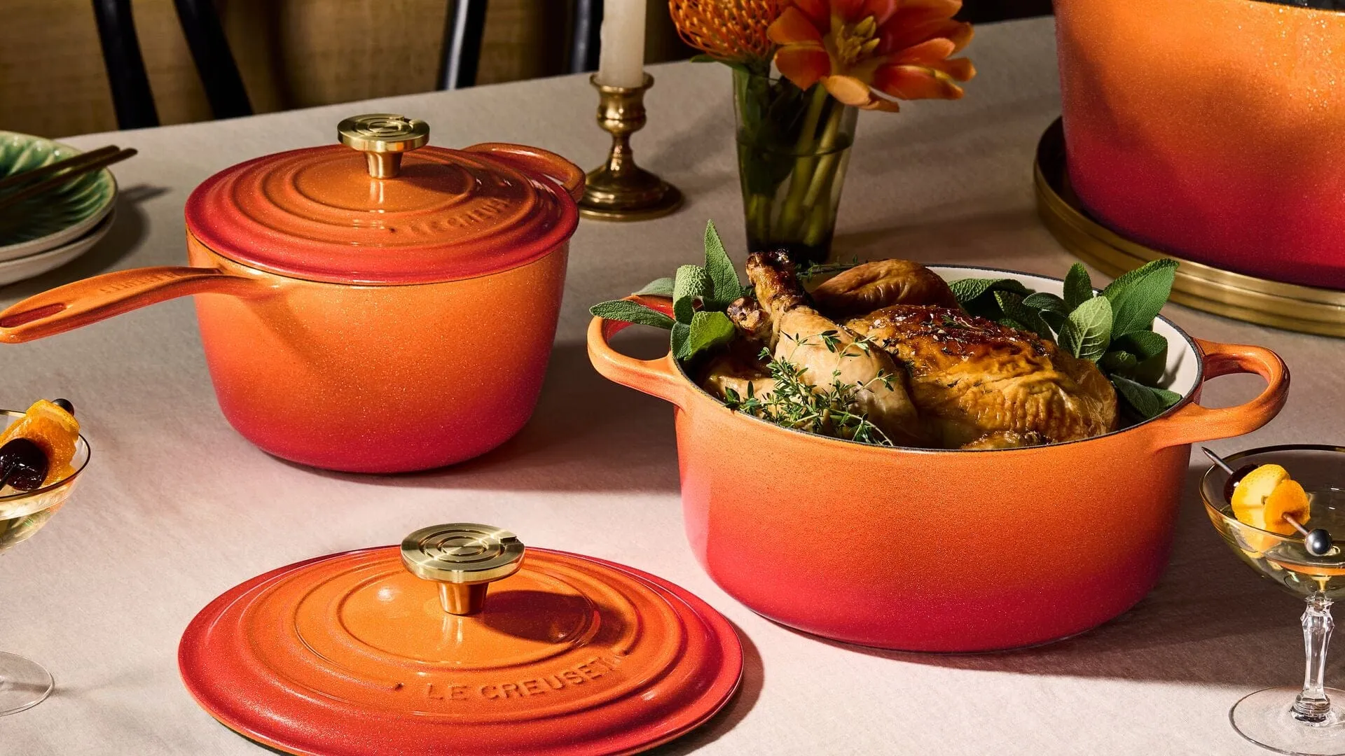 Le Creuset Signature Oval Oven with Crucible Knob - 15.5 Quart - Flamme Dore - Limited Edition