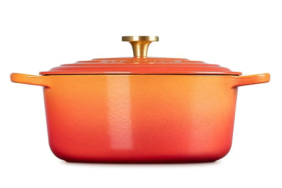 Le Creuset Signature Round Oven with Crucible Knob - 7.25 Quart - Flamme Dore - Limited Edition