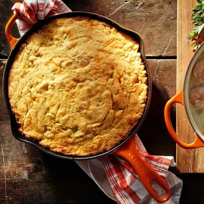 Le Creuset Signature Skillet 9