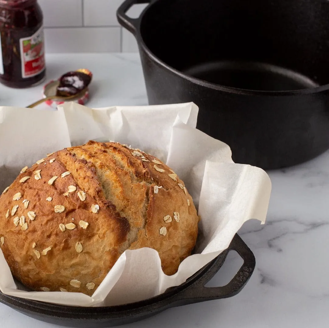Lodge 5 Quart Cast Iron Double Dutch Oven