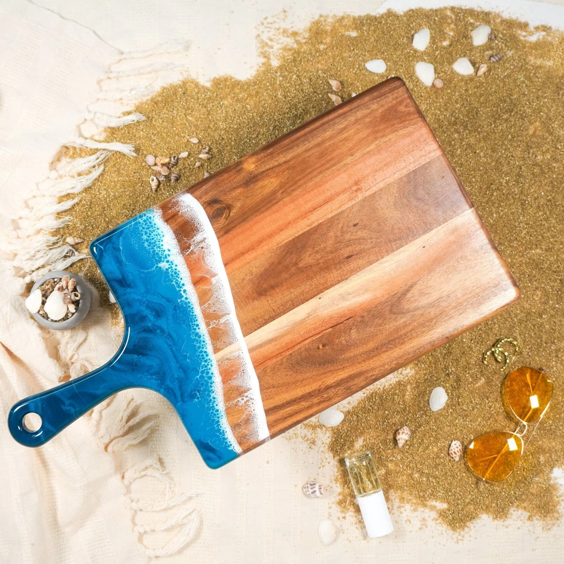 Lynn & Liana Large Acacia Cheese Board - Ocean Vibes - 10 x 20