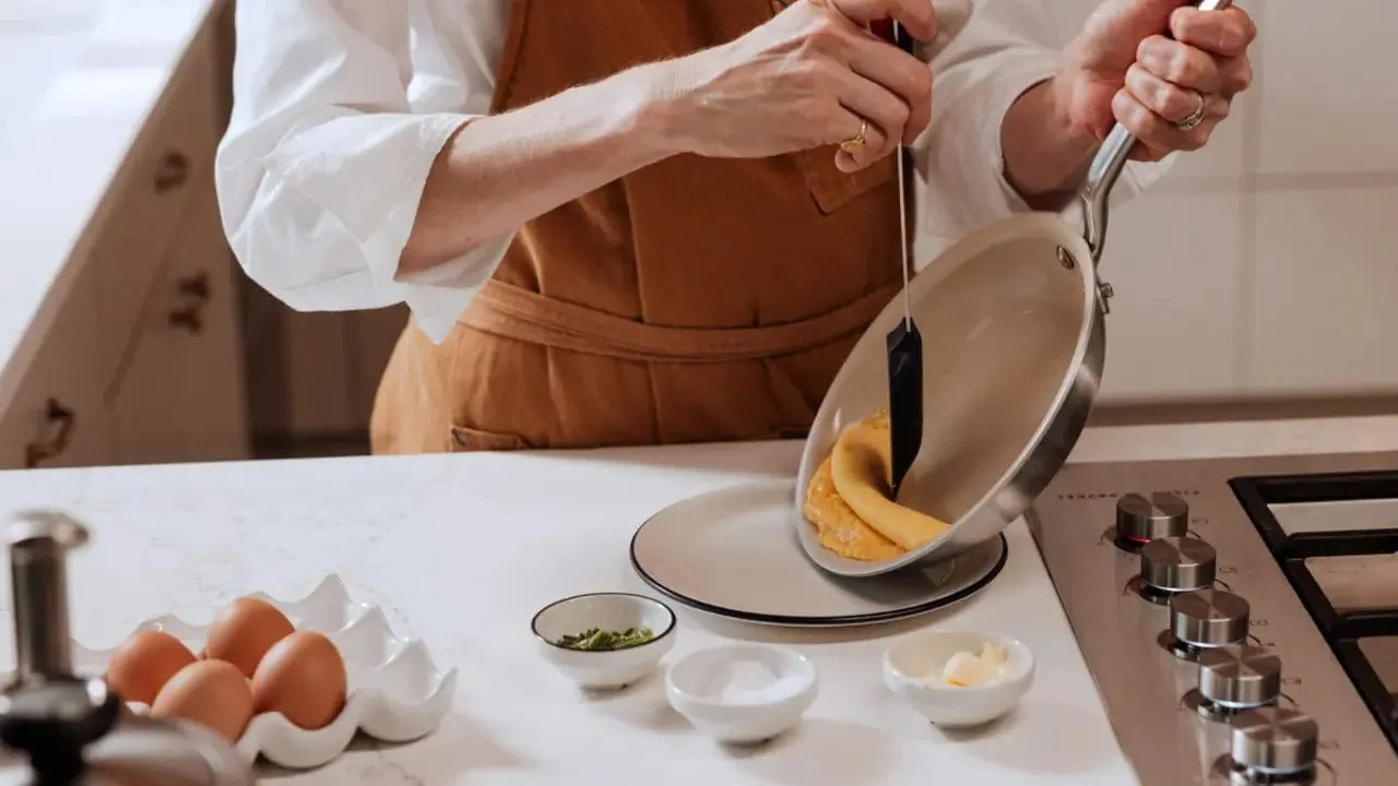 MADE IN CeramiClad Non-Stick Fry Pan - Ceramic Coating. no PFAS. No PFOA - Made in USA - 8. 10. 12