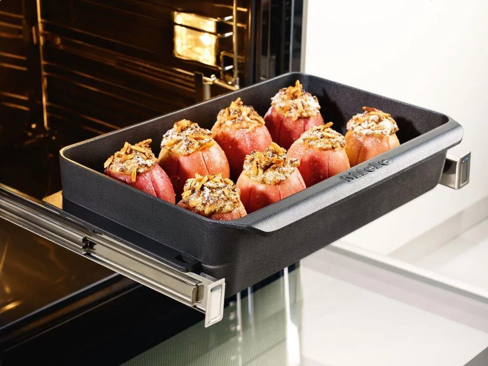 Miele HUB6222 Hub 62-22 - Induction Gourmet Casserole Dish For Frying. Braising And Gratinating.