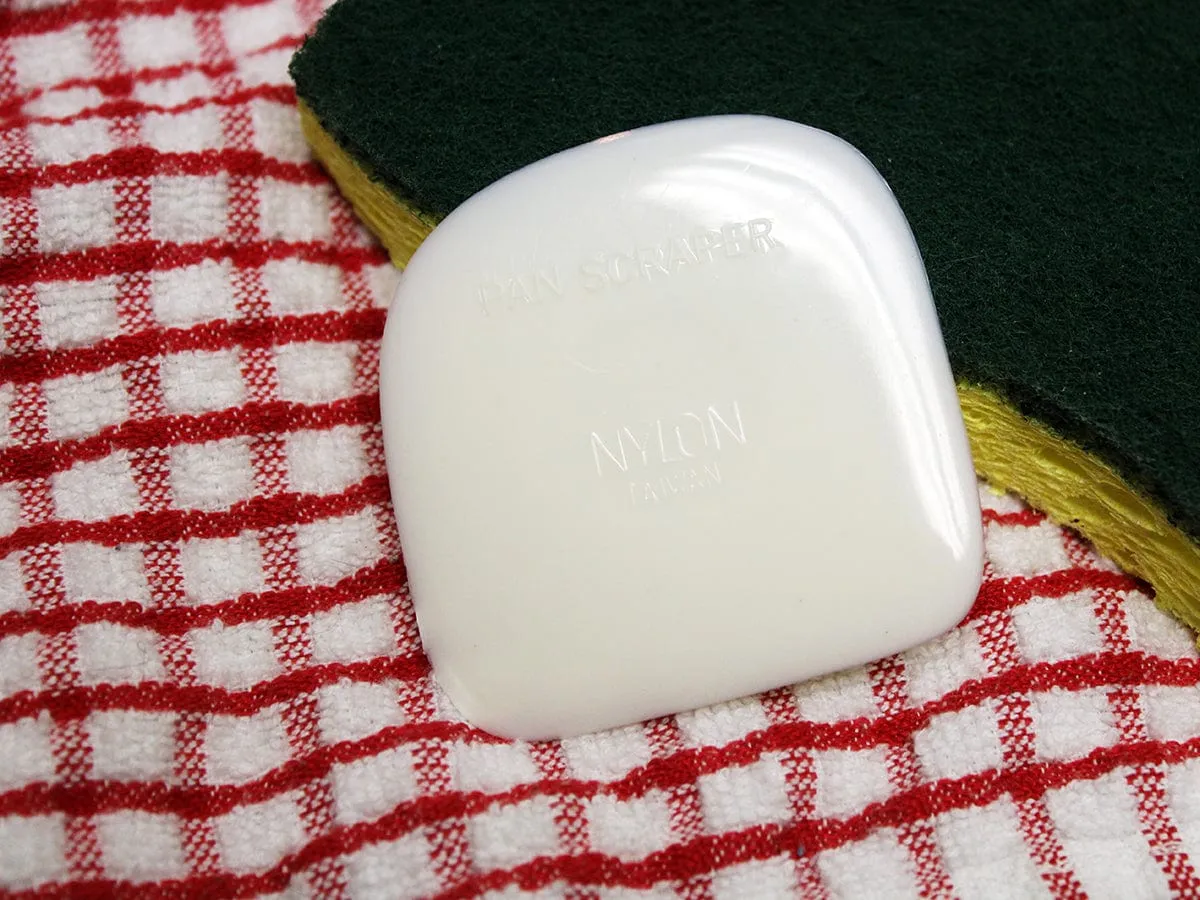 Nylon Pan Scraper. Set of 6