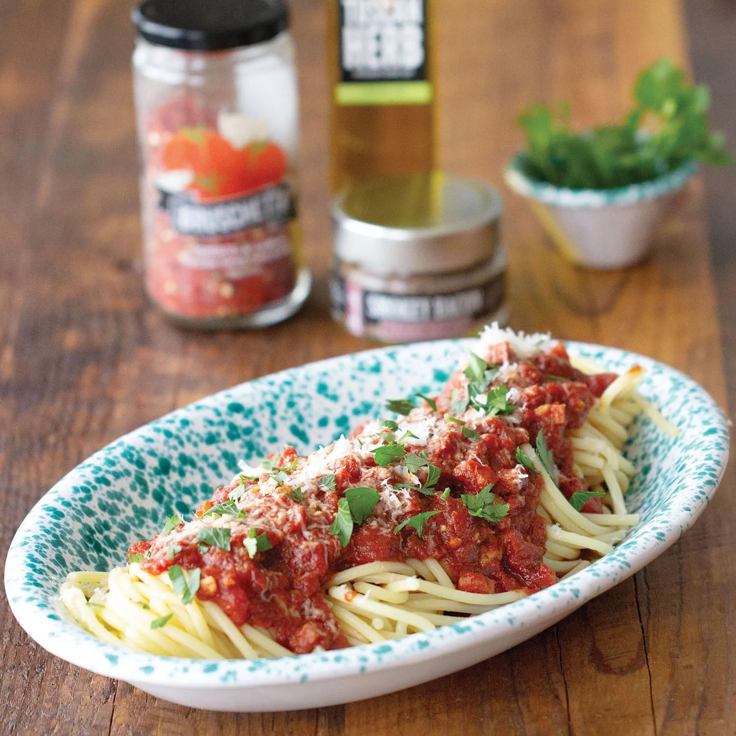 Olivelle Gift Set - Bucatini Pasta. Pasta Rocks. Tuscan Herb Infused Olive Oil. Bruschetta Dried Herb Blend. Smokey Bacon Sea Salt