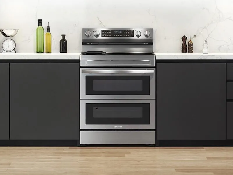 Samsung NE63A6751SS 6.3 Cu. Ft. Smart Freestanding Electric Range With Flex Duo&#8482;. No-Preheat Air Fry & Griddle In Stainless Steel