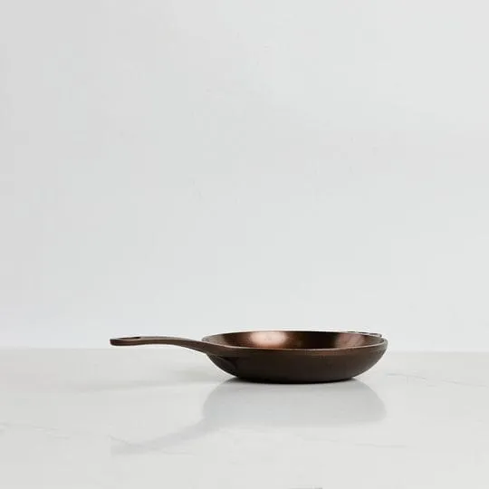 Smithey Ironware 8 Cast Iron Skillet - Polished Frying Pan with Curved Sides - Made in USA