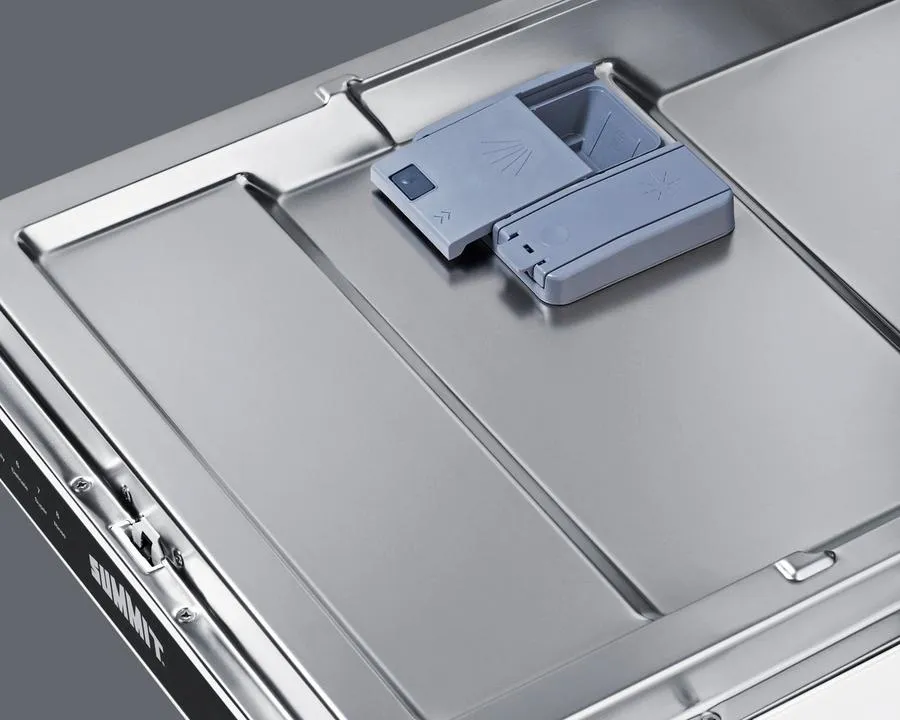 Summit DW183WADA 18 Wide Built-In Dishwasher. Ada Compliant