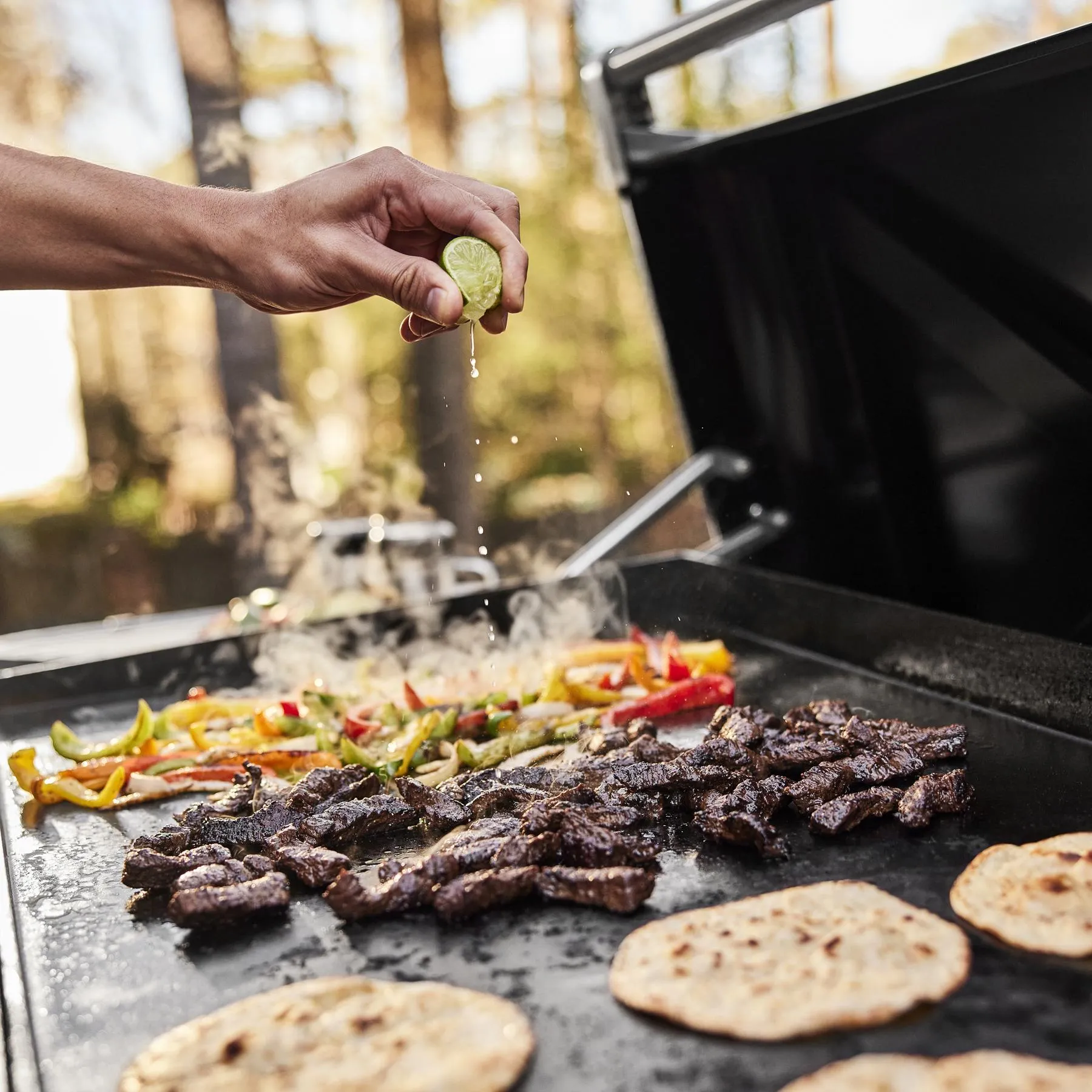 Weber 1501350 Slate 36 Rust-Resistant Griddle (Natural Gas) - Black