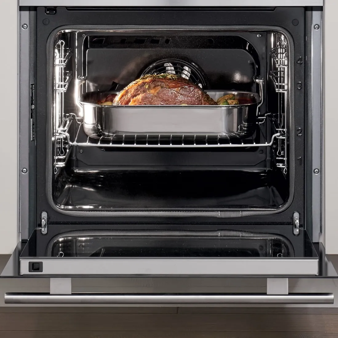 Wolf SO24TESTH 24 E Series Transitional Built-In Single Oven